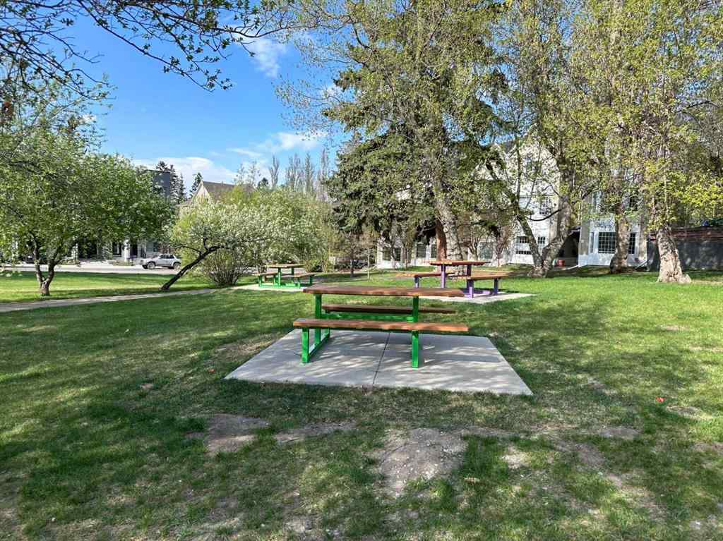 MLS® A2241081 - Unit #2 2415 14A Street SW in Bankview Calgary, Residential