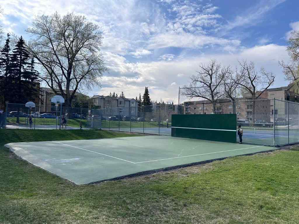 MLS® A2241081 - Unit #2 2415 14A Street SW in Bankview Calgary, Residential