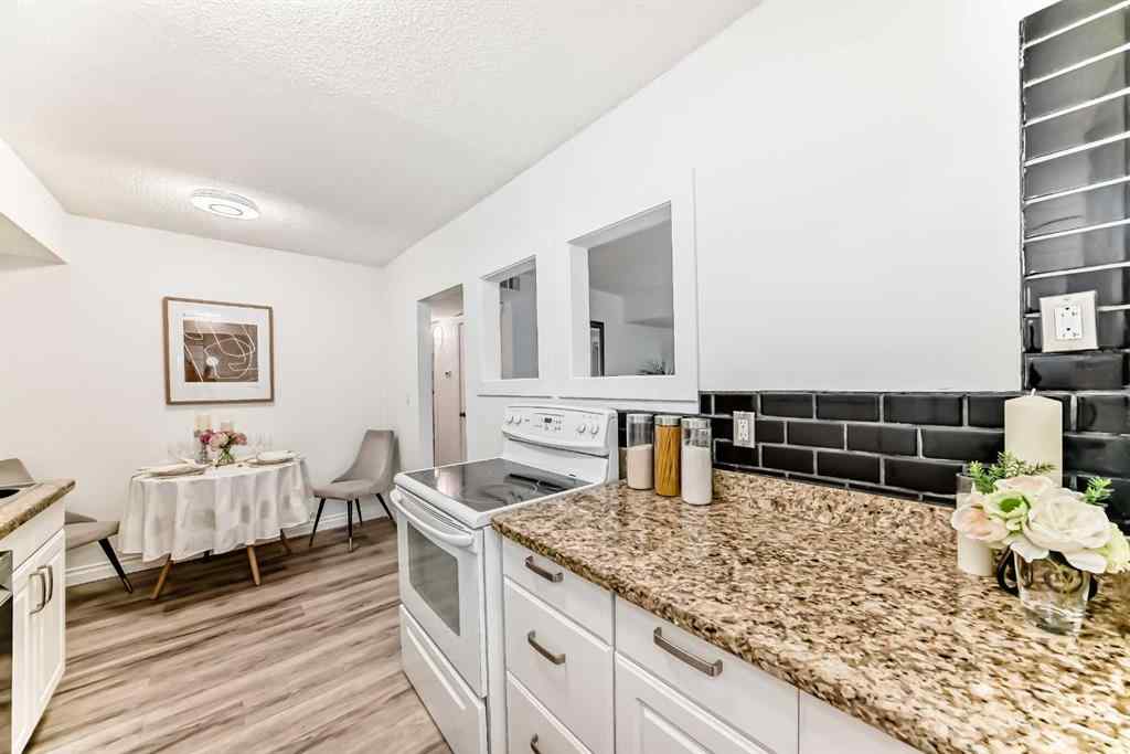 MLS® A2241081 - Unit #2 2415 14A Street SW in Bankview Calgary, Residential