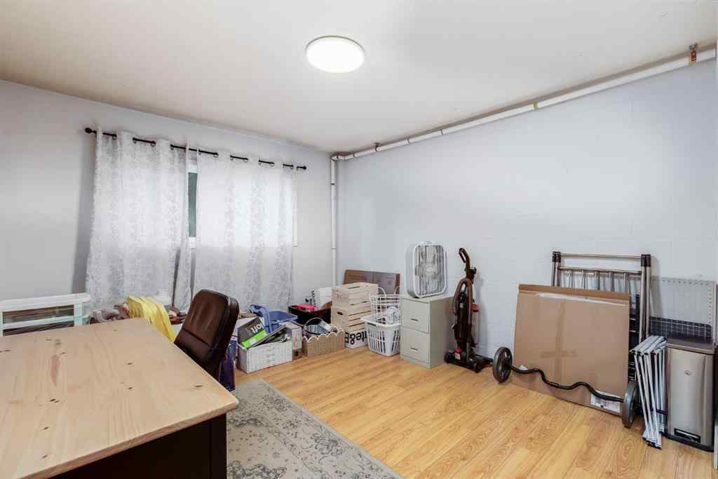 MLS® A2241083 - Unit #6 3208 19 Street NW in Collingwood Calgary, Residential