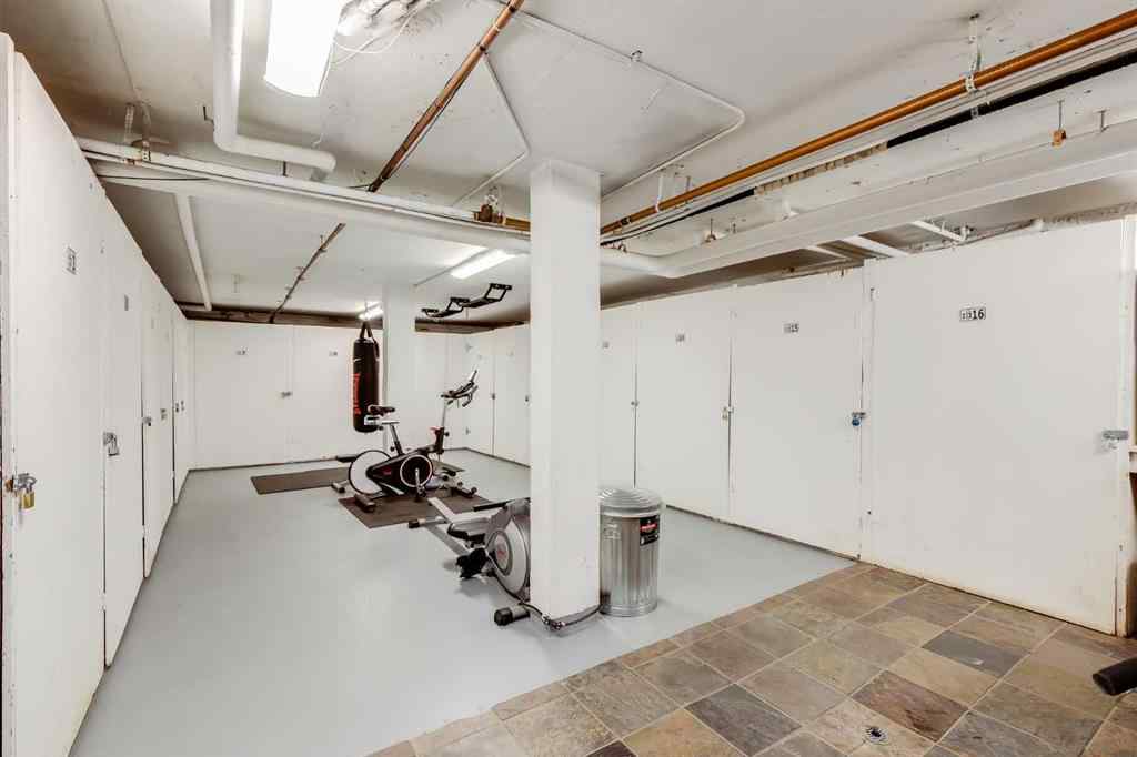 MLS® A2241083 - Unit #6 3208 19 Street NW in Collingwood Calgary, Residential