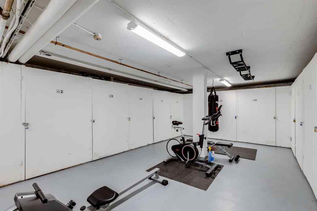 MLS® A2241083 - Unit #6 3208 19 Street NW in Collingwood Calgary, Residential