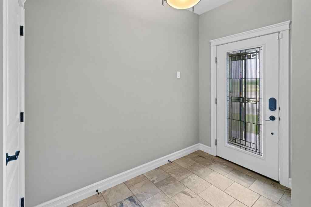 MLS® A2241091 - 5906 24 Avenue Close  in Valleyview Camrose, Residential