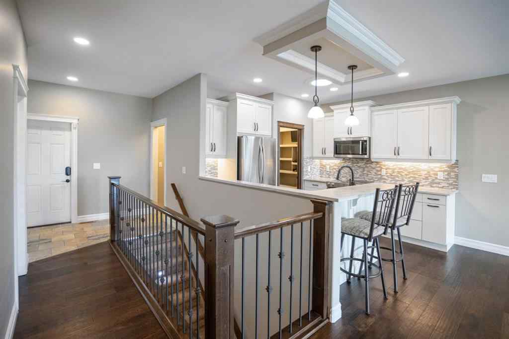MLS® A2241091 - 5906 24 Avenue Close  in Valleyview Camrose, Residential