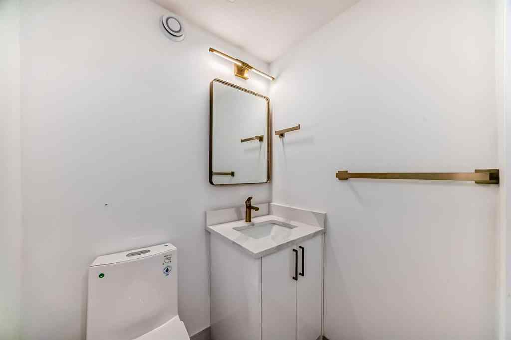 MLS® A2241095 - 304 Huntbourne Hill NE in Huntington Hills Calgary, Residential
