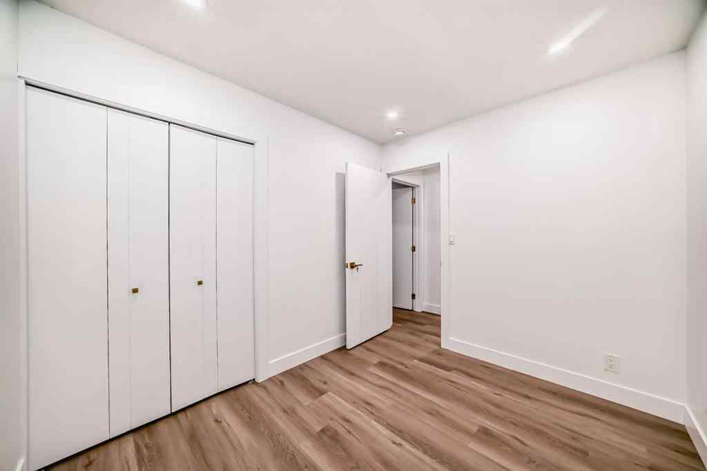 MLS® A2241095 - 304 Huntbourne Hill NE in Huntington Hills Calgary, Residential