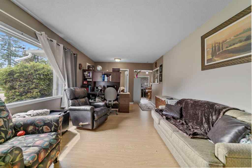 MLS® A2241105 - 4903 53 Street  in Innisfree Innisfree, Residential