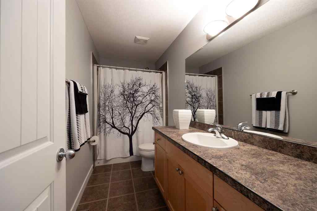 MLS® A2241118 - 100 Honeysuckle Way  in Timberlea Fort McMurray, Residential
