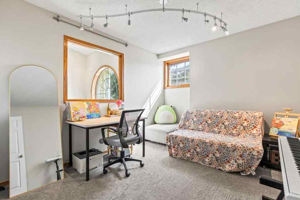 MLS® A2241121 - 185 Westchester Way  in Chesterview Estates Chestermere, Residential