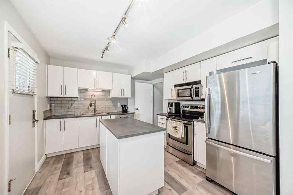 MLS® A2241123 - 111 REGAL Park NE in Renfrew Calgary, Residential