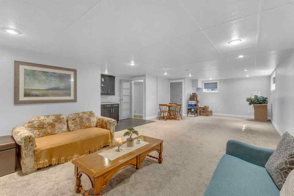 MLS® A2241130 - 5211 55 Ave   in Bashaw Bashaw, Residential