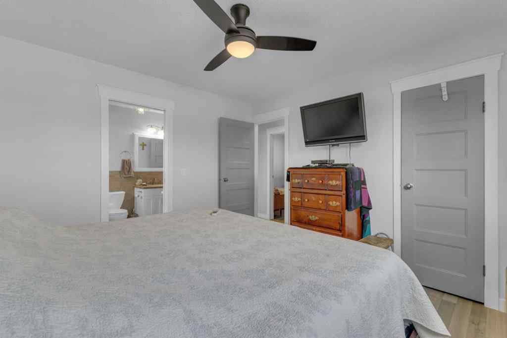 MLS® A2241130 - 5211 55 Ave   in Bashaw Bashaw, Residential