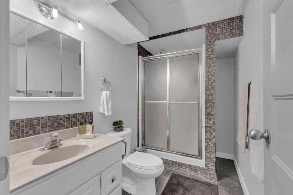 MLS® A2241130 - 5211 55 Ave   in Bashaw Bashaw, Residential