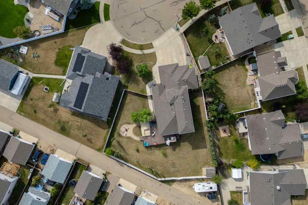 MLS® A2241145 - 2709 59 Street Close  in Valleyview Camrose, Residential