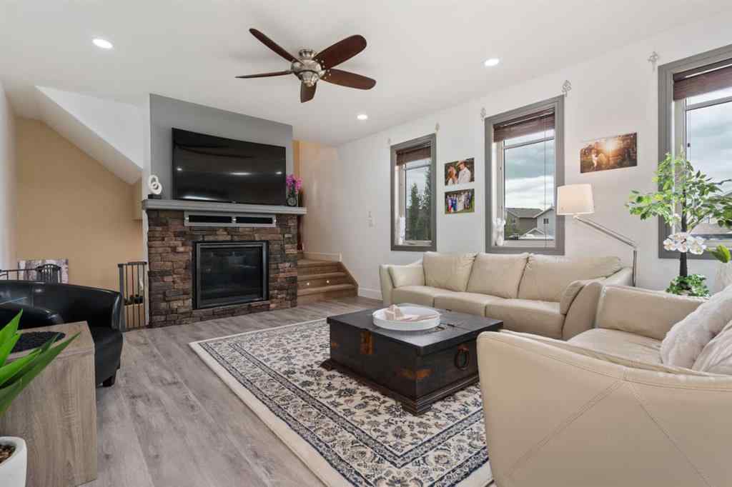 MLS® A2241145 - 2709 59 Street Close  in Valleyview Camrose, Residential
