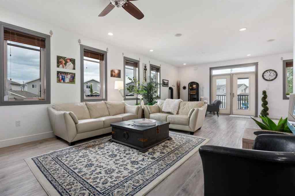 MLS® A2241145 - 2709 59 Street Close  in Valleyview Camrose, Residential