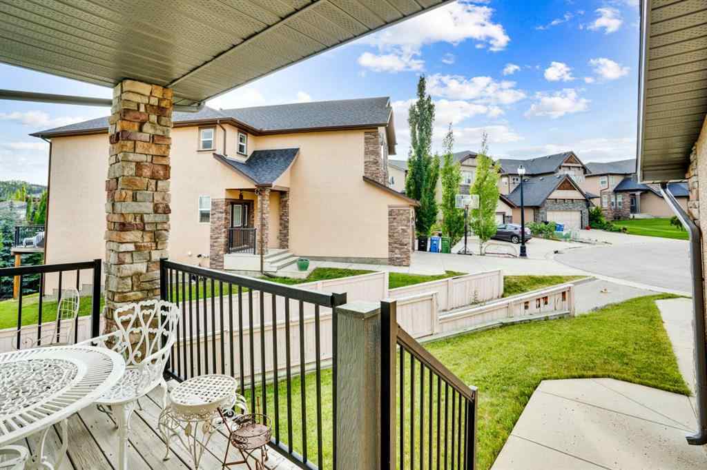 MLS® A2241148 - 28 Elmont Mews SW in Springbank Hill Calgary, Residential