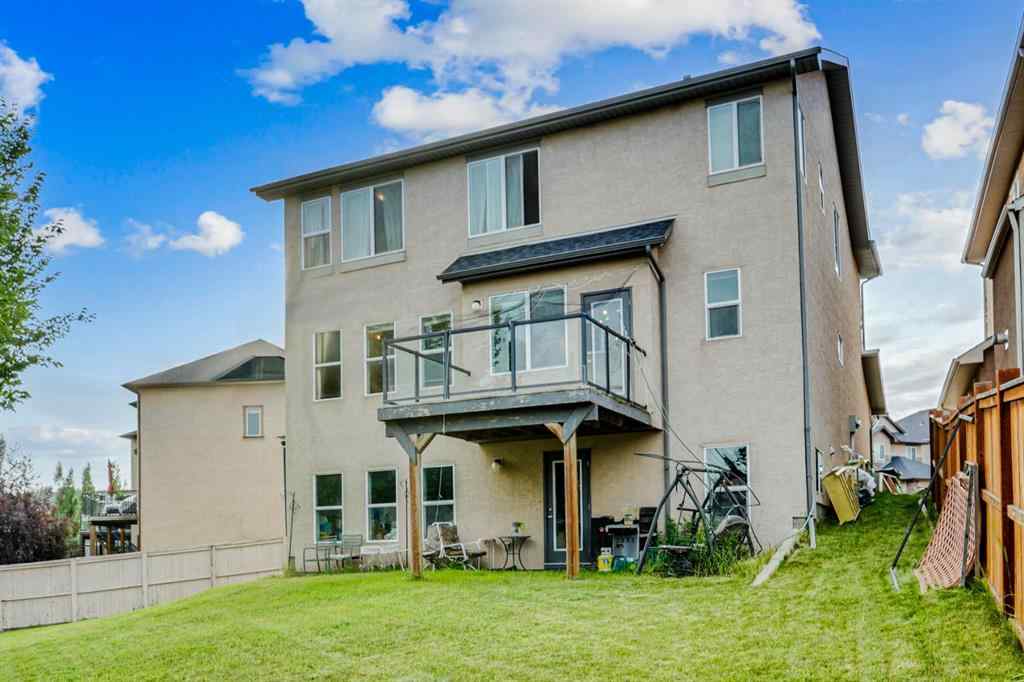 MLS® A2241148 - 28 Elmont Mews SW in Springbank Hill Calgary, Residential