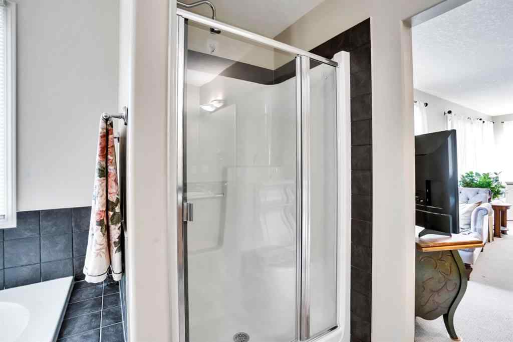 MLS® A2241148 - 28 Elmont Mews SW in Springbank Hill Calgary, Residential