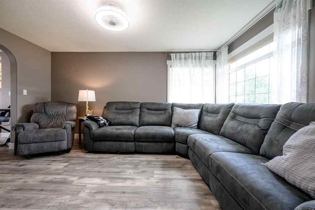 MLS® A2241152 - 9306 Lakeshore Court   in Crystal Lake Estates Grande Prairie, Residential