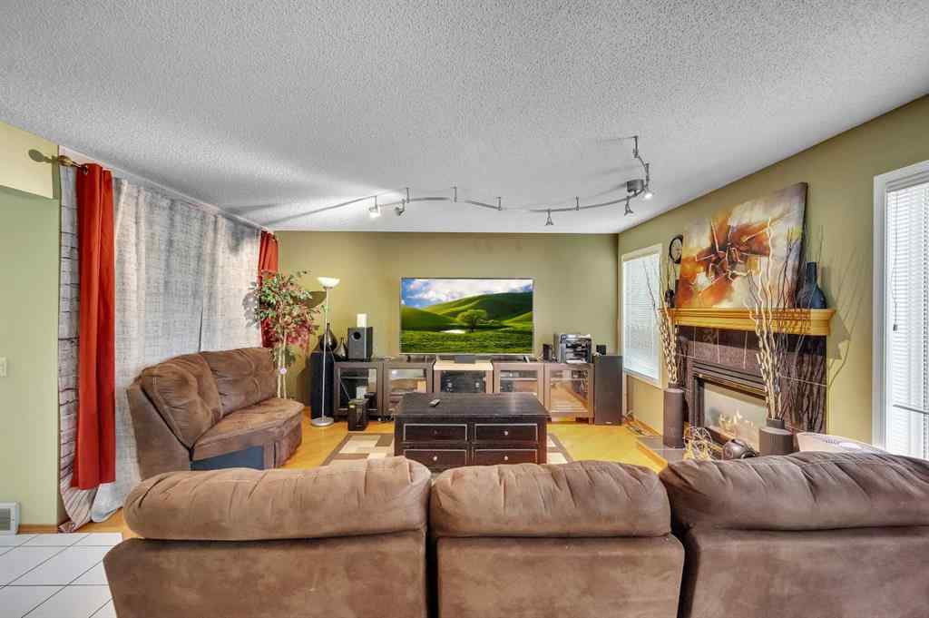 MLS® A2241153 - 166 Somerset Drive SW in Somerset Calgary, Residential