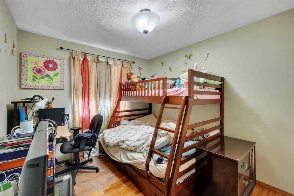 MLS® A2241153 - 166 Somerset Drive SW in Somerset Calgary, Residential