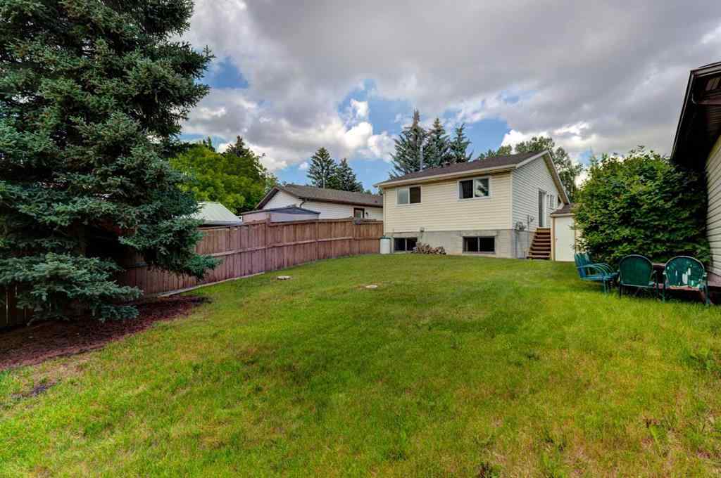 MLS® A2241159 - 741 Ranchview Circle NW in Ranchlands Calgary, Residential