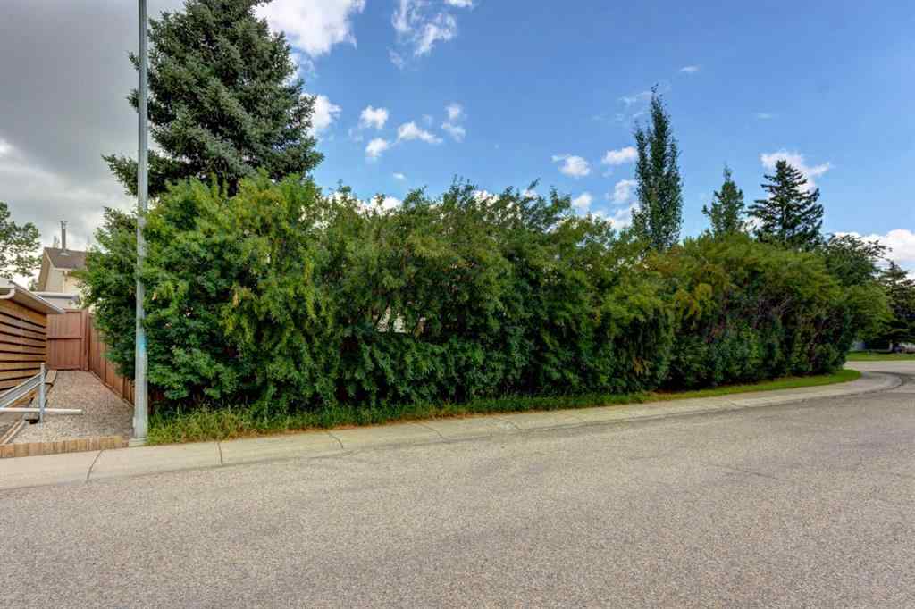 MLS® A2241159 - 741 Ranchview Circle NW in Ranchlands Calgary, Residential