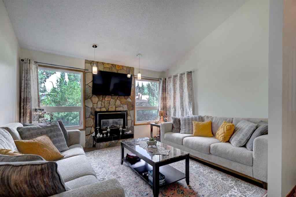MLS® A2241159 - 741 Ranchview Circle NW in Ranchlands Calgary, Residential