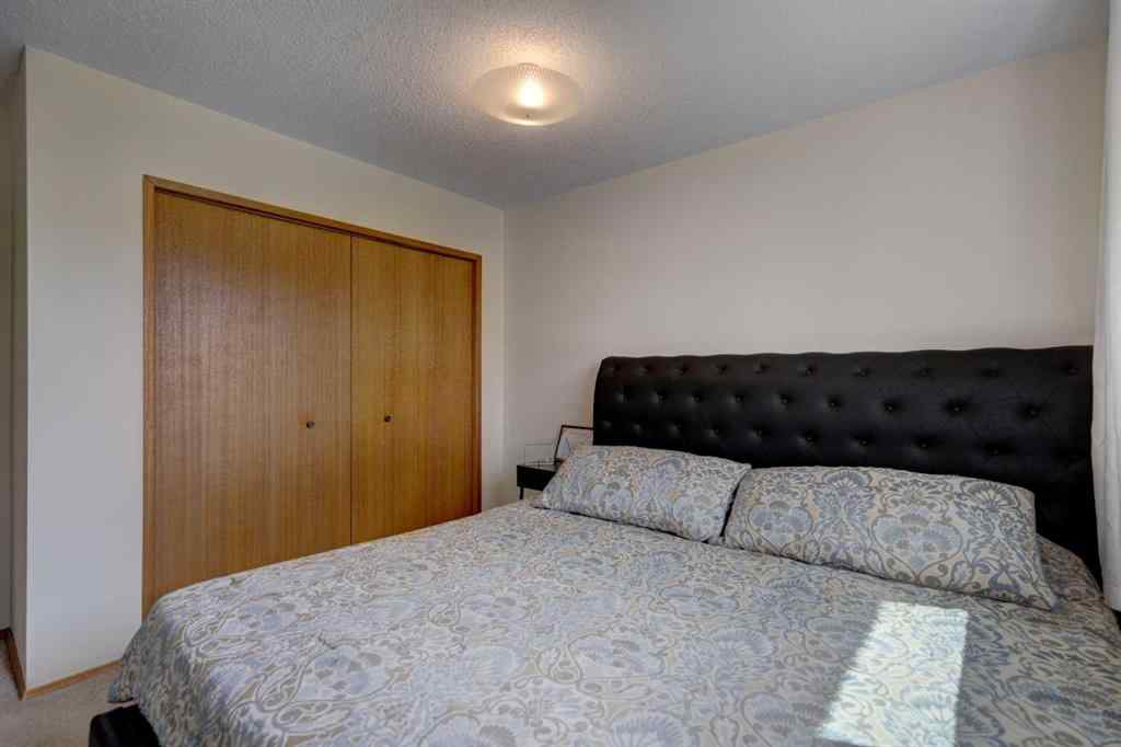 MLS® A2241159 - 741 Ranchview Circle NW in Ranchlands Calgary, Residential