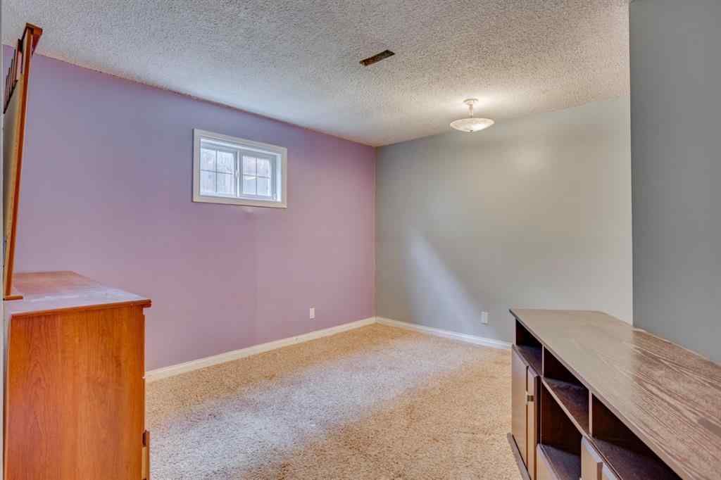 MLS® A2241186 - 153 Caldwell Crescent  in Thickwood Fort McMurray, Residential