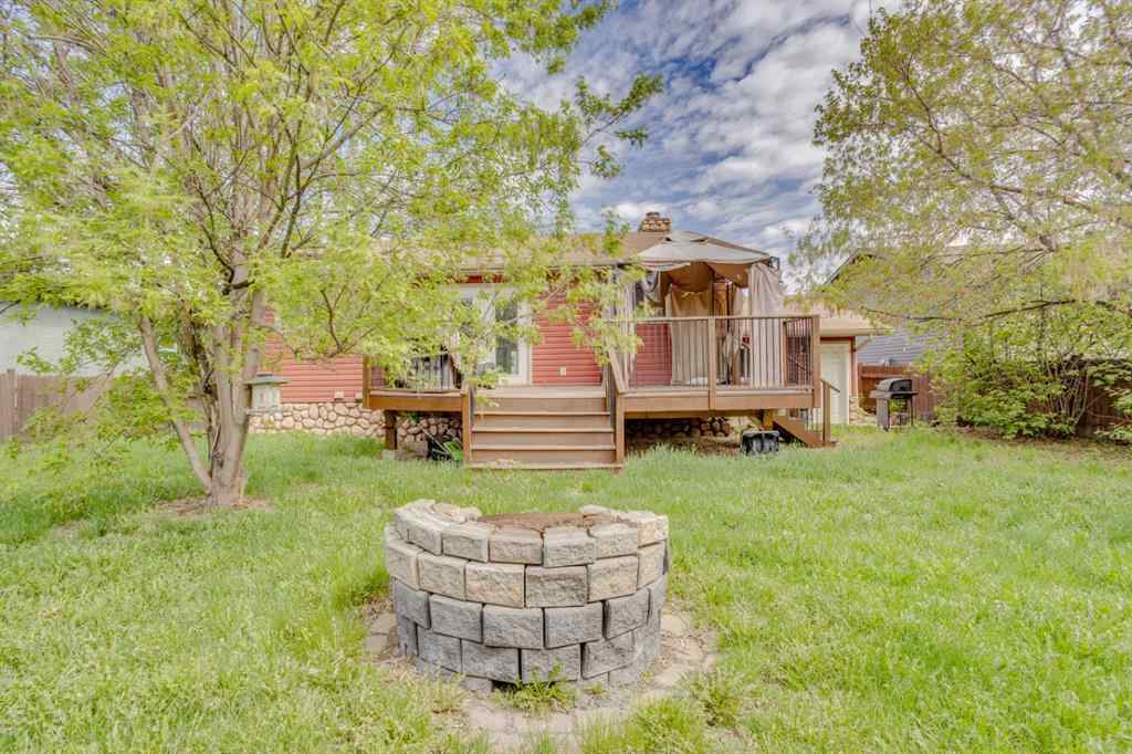 MLS® A2241186 - 153 Caldwell Crescent  in Thickwood Fort McMurray, Residential