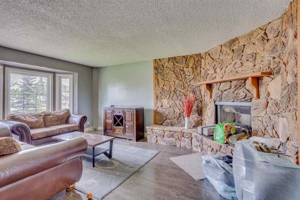 MLS® A2241186 - 153 Caldwell Crescent  in Thickwood Fort McMurray, Residential