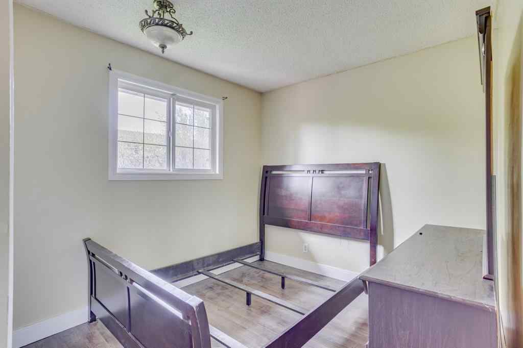 MLS® A2241186 - 153 Caldwell Crescent  in Thickwood Fort McMurray, Residential