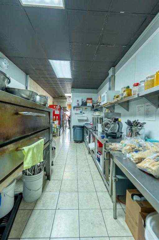 MLS® A2241190 -     in  Calgary, Commercial