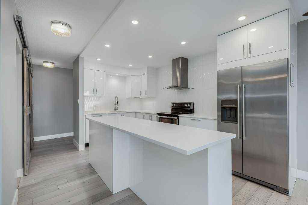MLS® A2241195 - Unit #404 1208 14 Avenue SW in Beltline Calgary, Residential