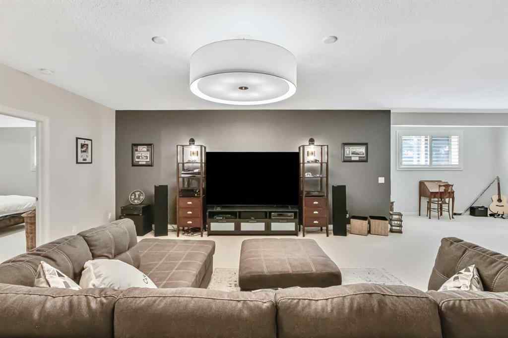 MLS® A2241197 - 43 Summit Pointe Drive  in NONE Heritage Pointe, Residential