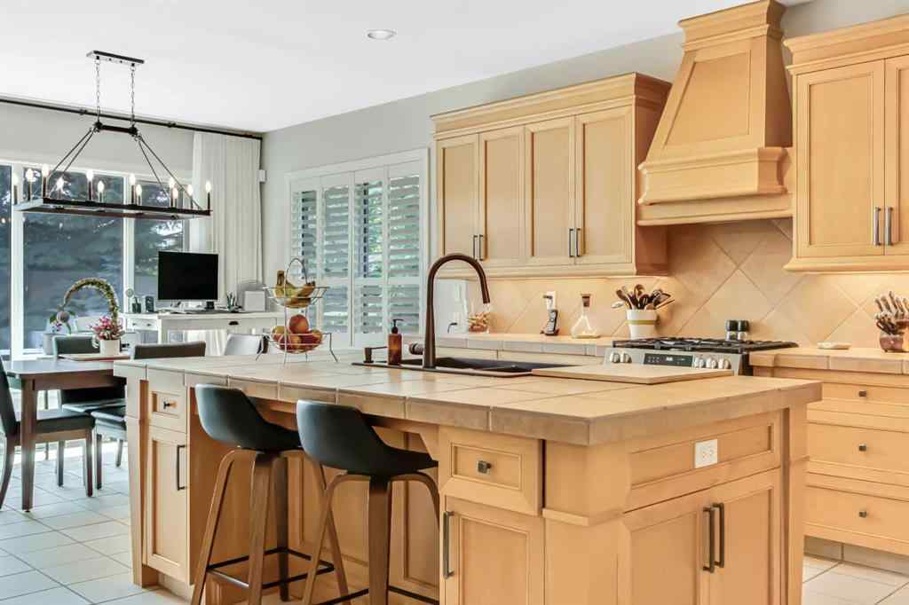 MLS® A2241197 - 43 Summit Pointe Drive  in NONE Heritage Pointe, Residential