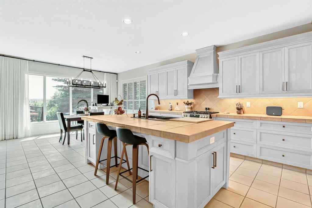 MLS® A2241197 - 43 Summit Pointe Drive  in NONE Heritage Pointe, Residential