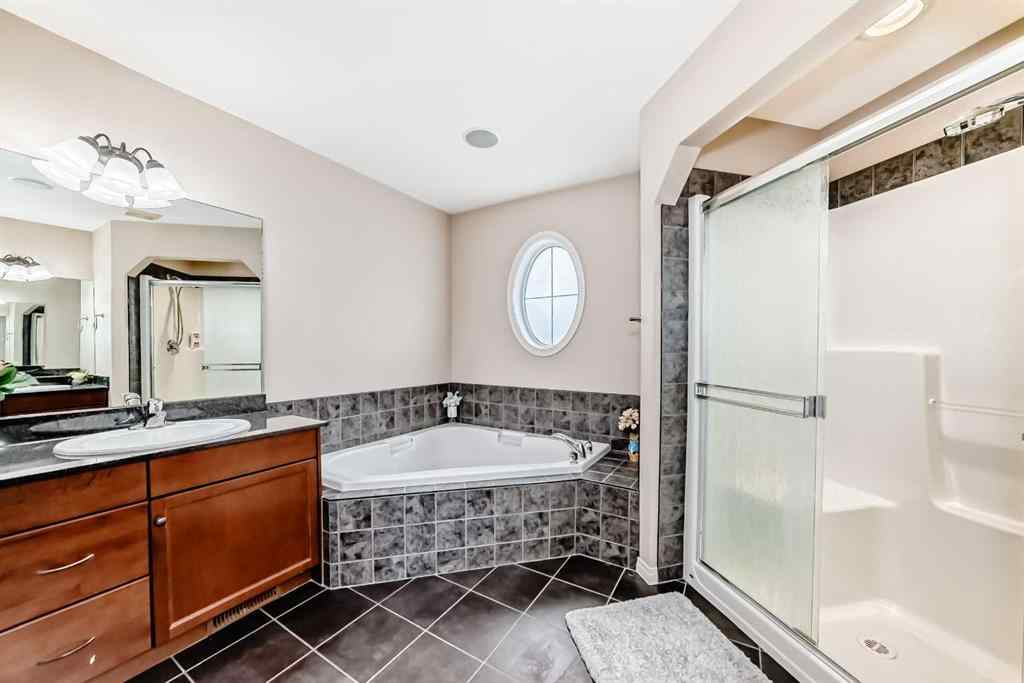 MLS® A2241204 - 36 Valley Woods Way NW in Valley Ridge Calgary, Residential