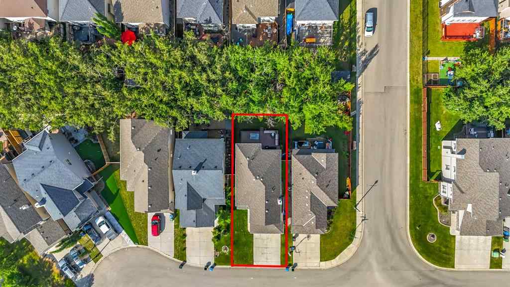 MLS® A2241206 - 105 Tremblant Place SW in Springbank Hill Calgary, Residential