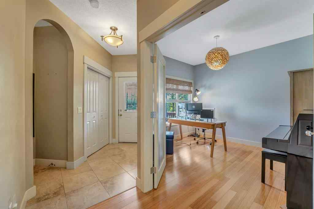 MLS® A2241206 - 105 Tremblant Place SW in Springbank Hill Calgary, Residential