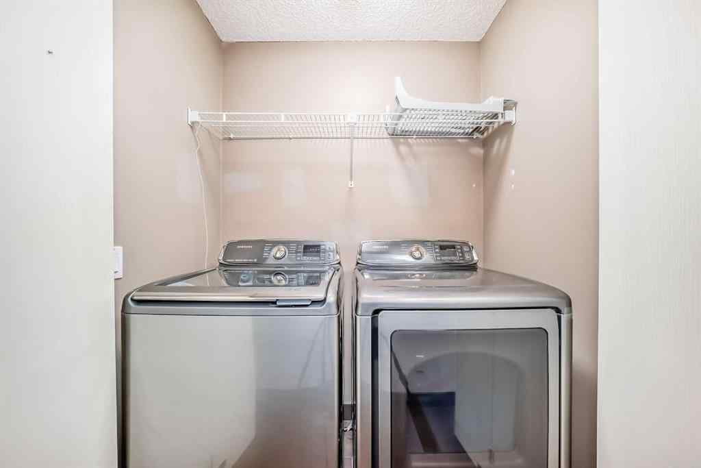 MLS® A2241210 - 96 Douglas Shore Close SE in Douglasdale/Glen Calgary, Residential