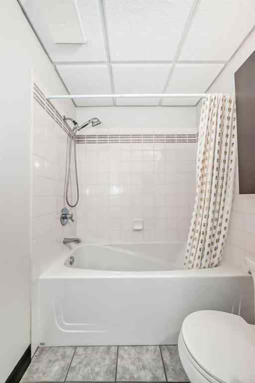 MLS® A2241210 - 96 Douglas Shore Close SE in Douglasdale/Glen Calgary, Residential