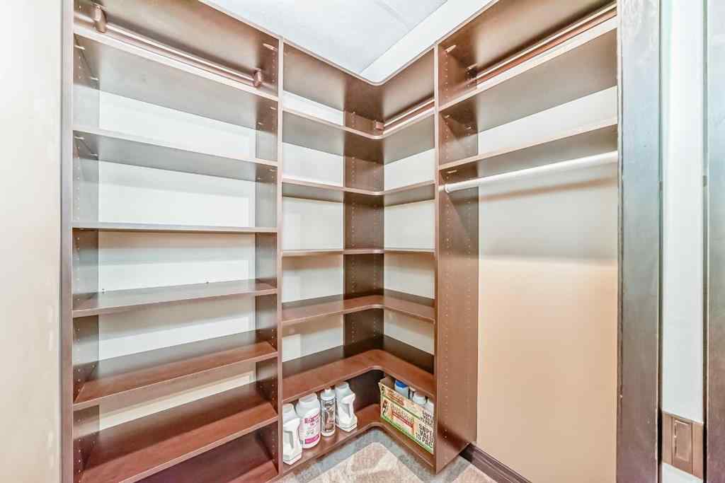 MLS® A2241210 - 96 Douglas Shore Close SE in Douglasdale/Glen Calgary, Residential