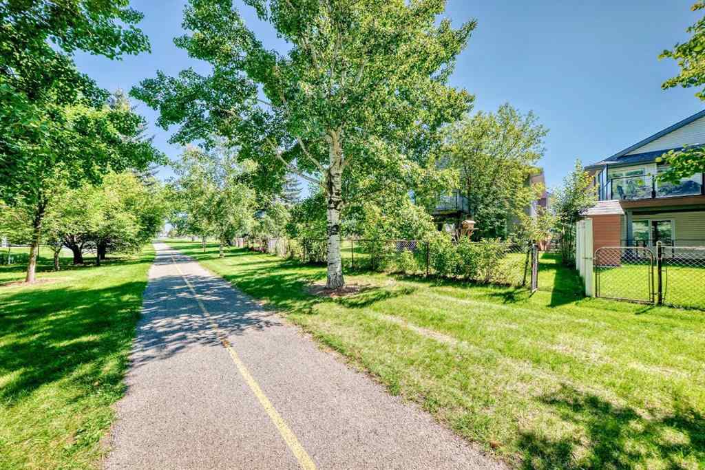 MLS® A2241210 - 96 Douglas Shore Close SE in Douglasdale/Glen Calgary, Residential