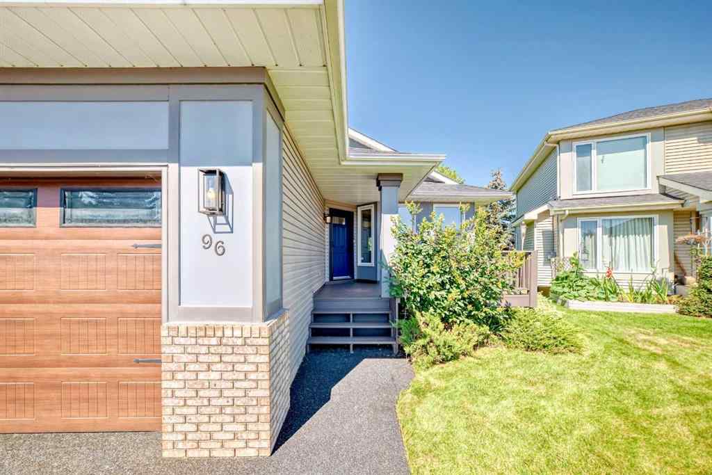 MLS® A2241210 - 96 Douglas Shore Close SE in Douglasdale/Glen Calgary, Residential
