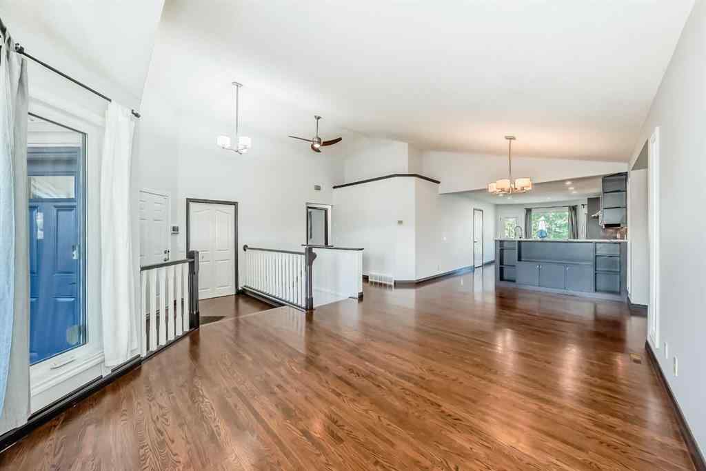 MLS® A2241210 - 96 Douglas Shore Close SE in Douglasdale/Glen Calgary, Residential