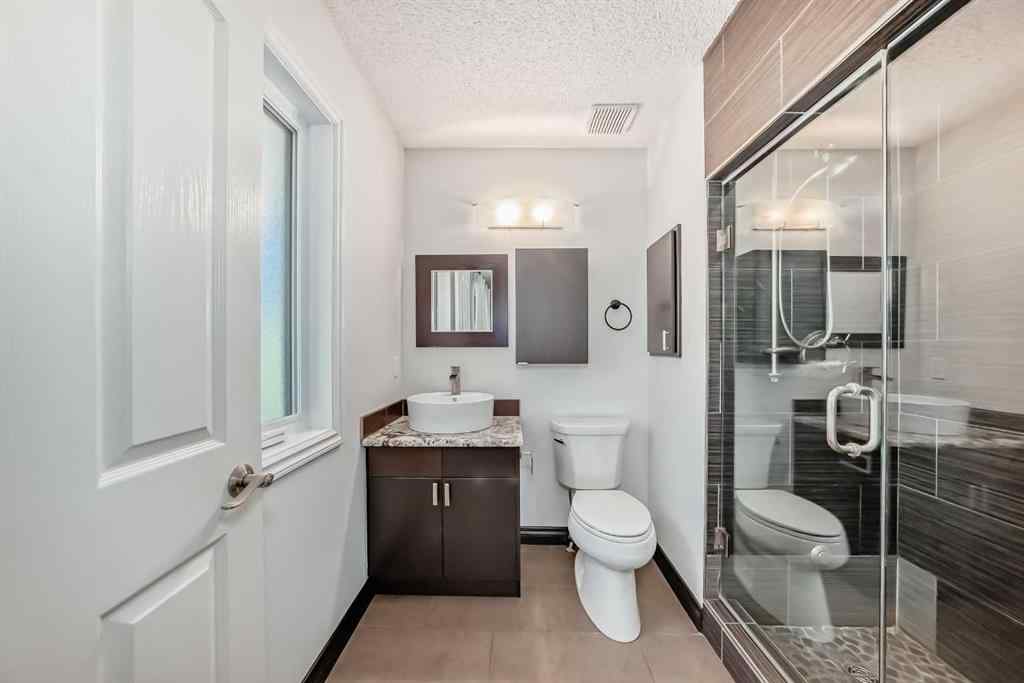 MLS® A2241210 - 96 Douglas Shore Close SE in Douglasdale/Glen Calgary, Residential