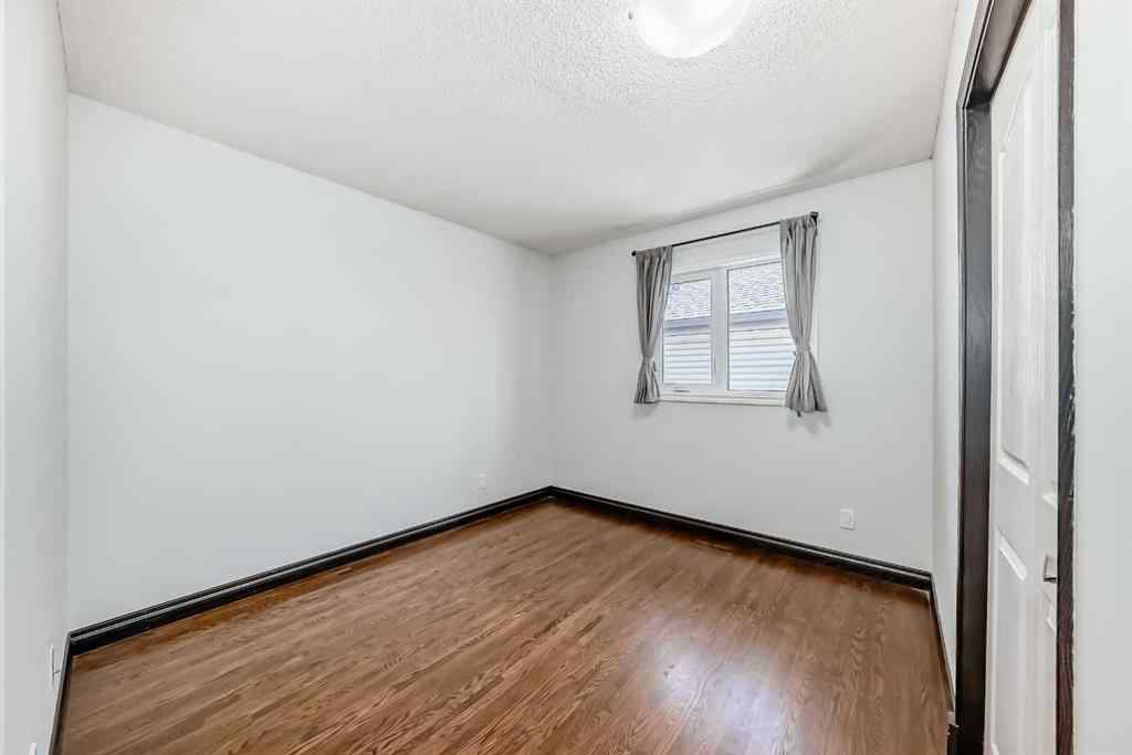 MLS® A2241210 - 96 Douglas Shore Close SE in Douglasdale/Glen Calgary, Residential